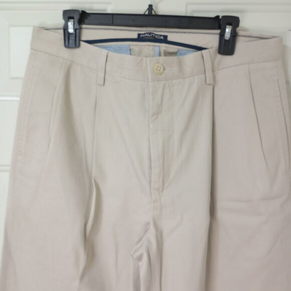 Nautica Pants Pleated Khaki Mens 33Wx30L 100% Cotton Business or Casual - Picture 5 of 10